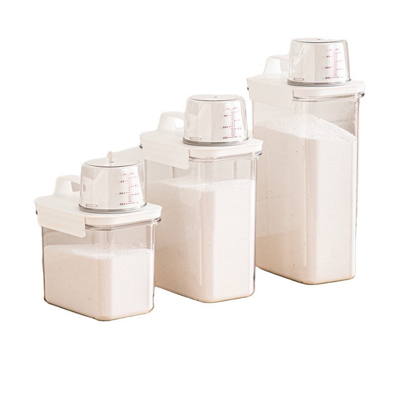 Set de Recipientes Plásticos con Taza Medidora