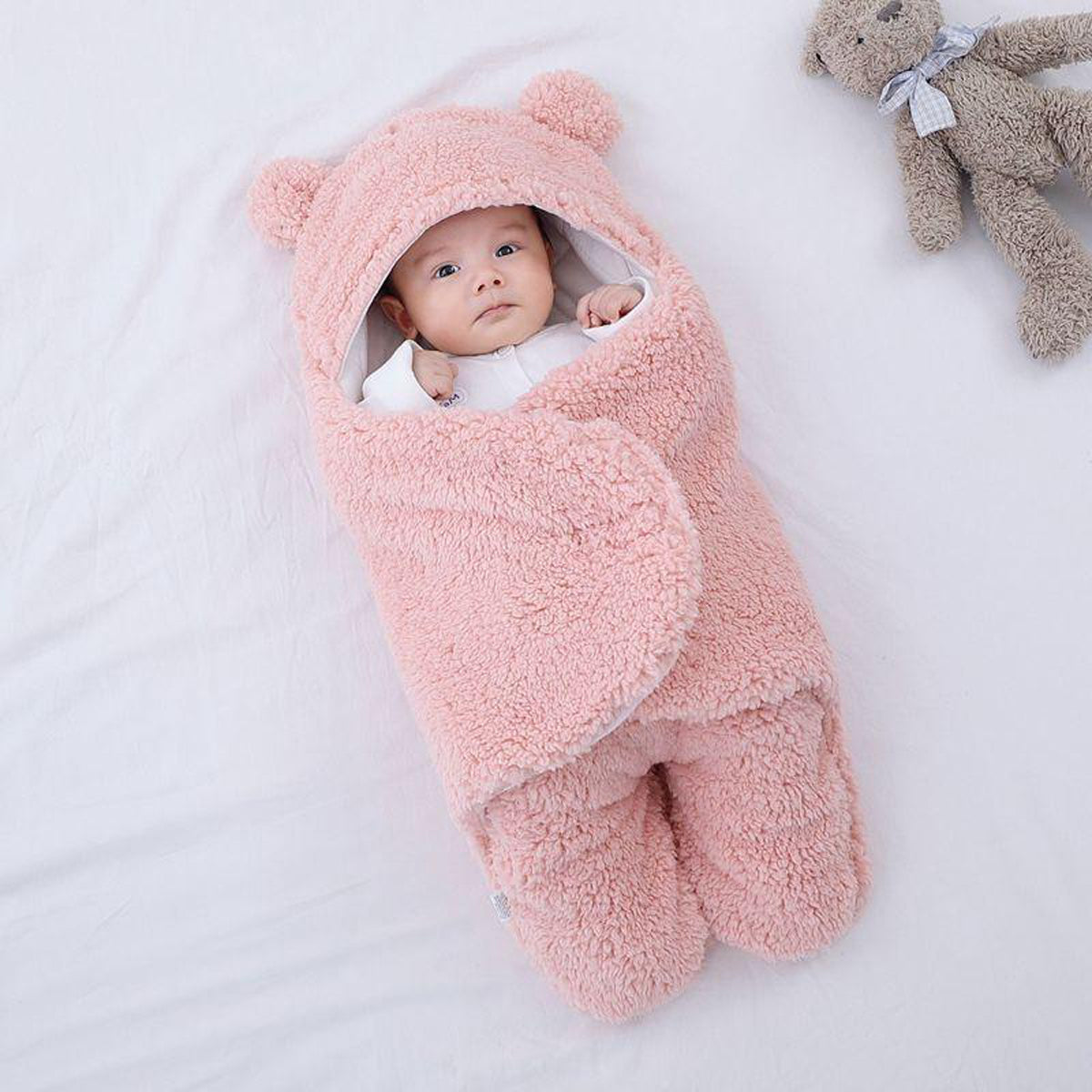 Swaddle diseño de oso