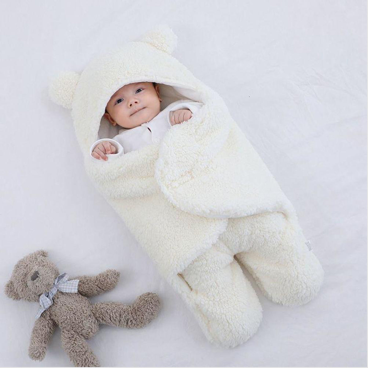 Swaddle diseño de oso