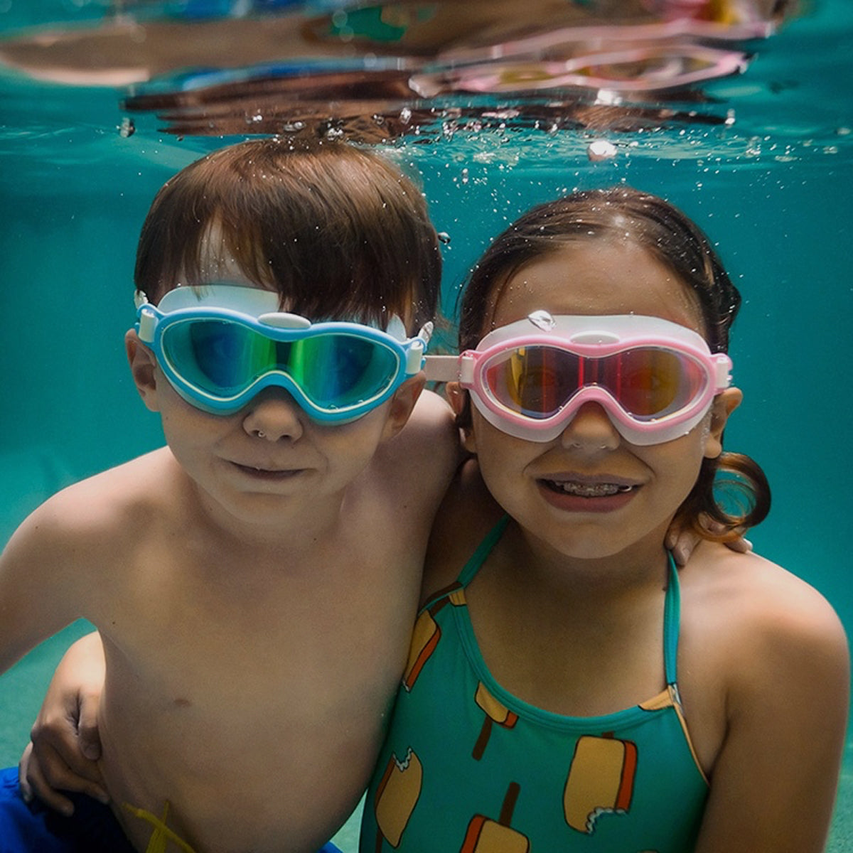 Anteojos de piscina